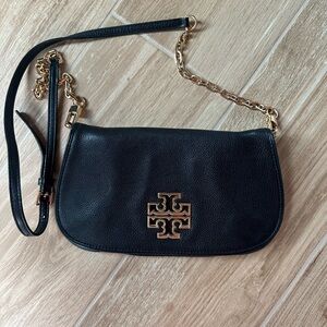Tory Burch Britten Convertible Clutch, Black/Gold